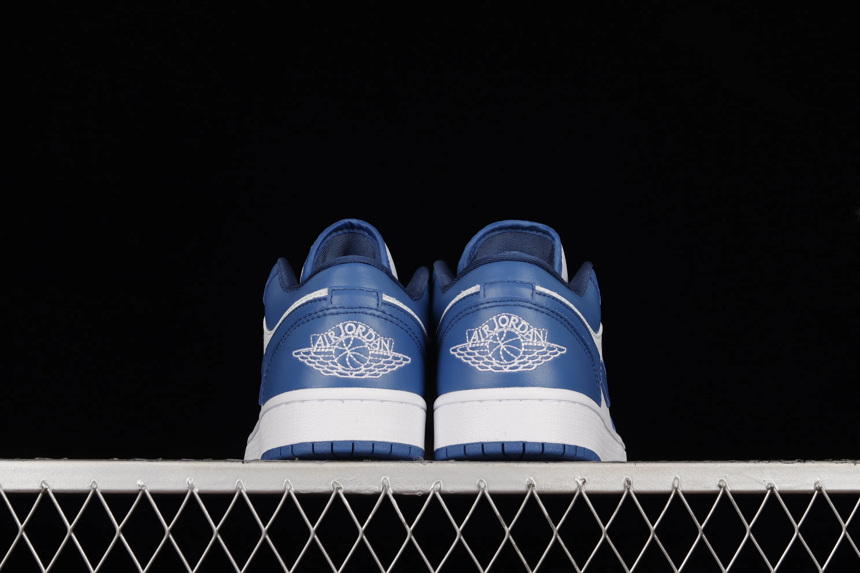 All categories Air Jordan Jordan series basketball shoes Air Jordan 1 Low Z version Air Jordan 1 Low "Marina Blue" AJ1 Joe 1 white and blue cultural basketball shoes DC0774-114